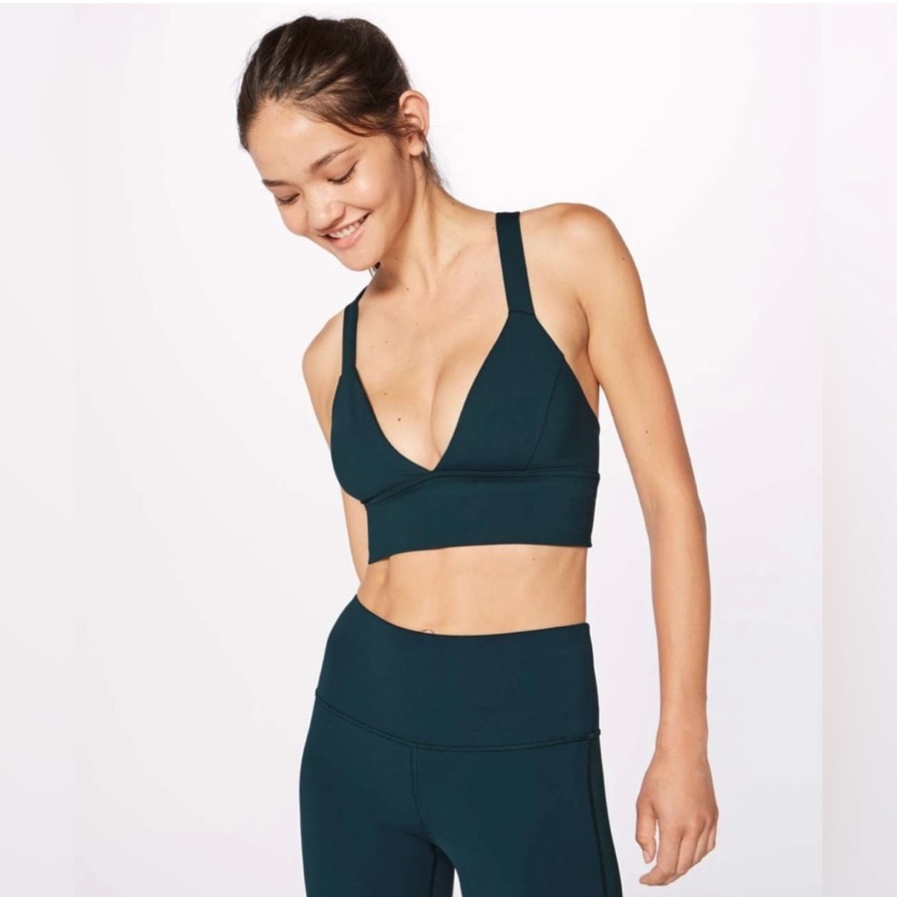 Lululemon Sweat Your Heart Out Bra in Submarine Size 10
